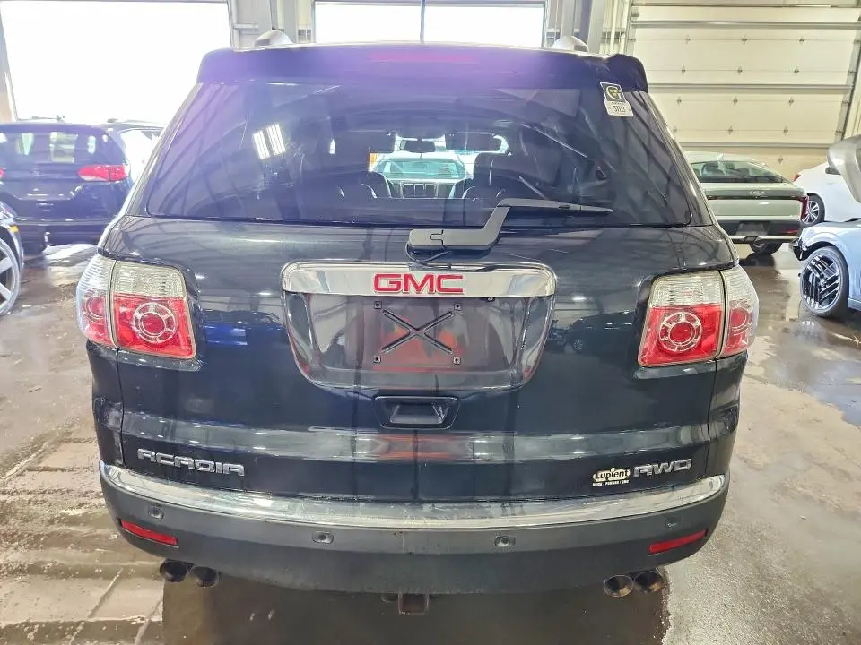 2010 GMC ACADIA SLT-1  