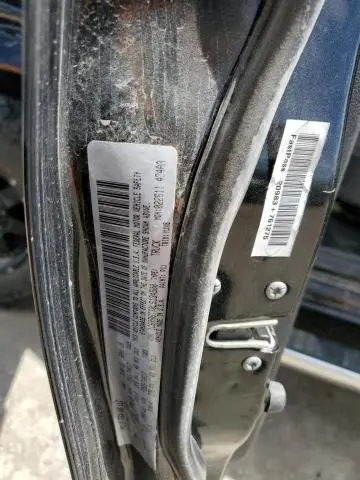 2020 RAM 1500 CLASSIC SLT  