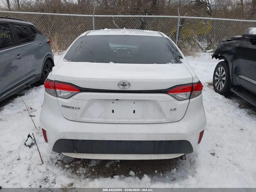 2022 TOYOTA COROLLA LE