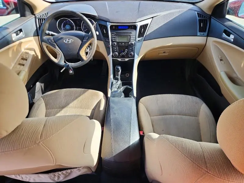 2013 HYUNDAI SONATA GLS  