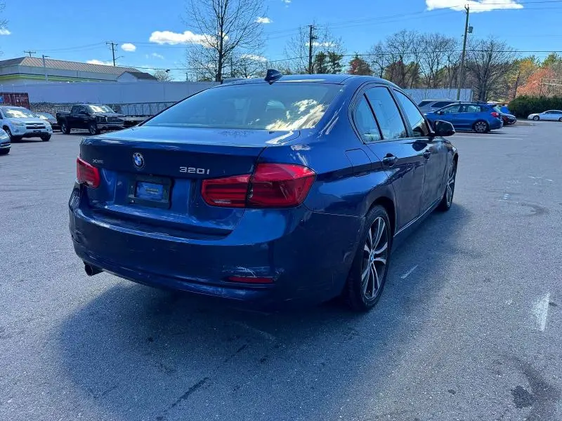 2018 BMW 320 XI  