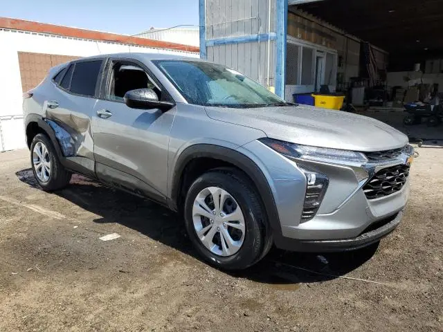 2025 CHEVROLET TRAX LS  