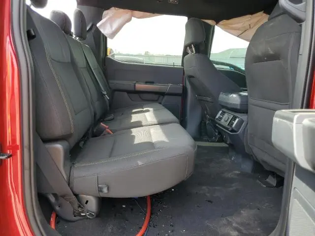 2024 FORD F150 STX  