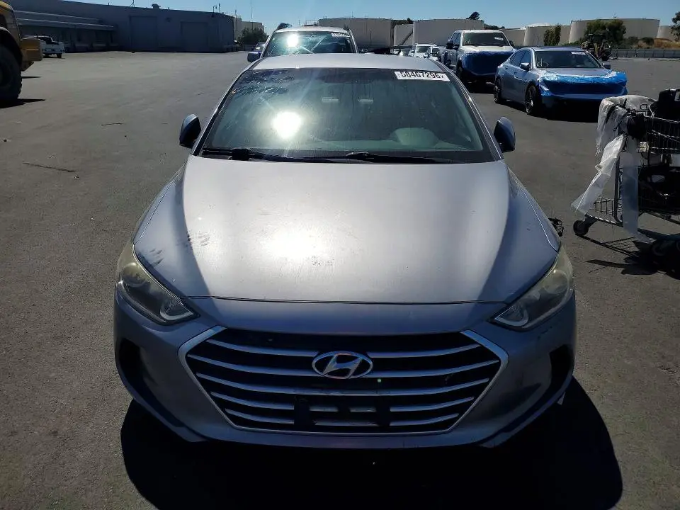 2017 HYUNDAI ELANTRA SE  