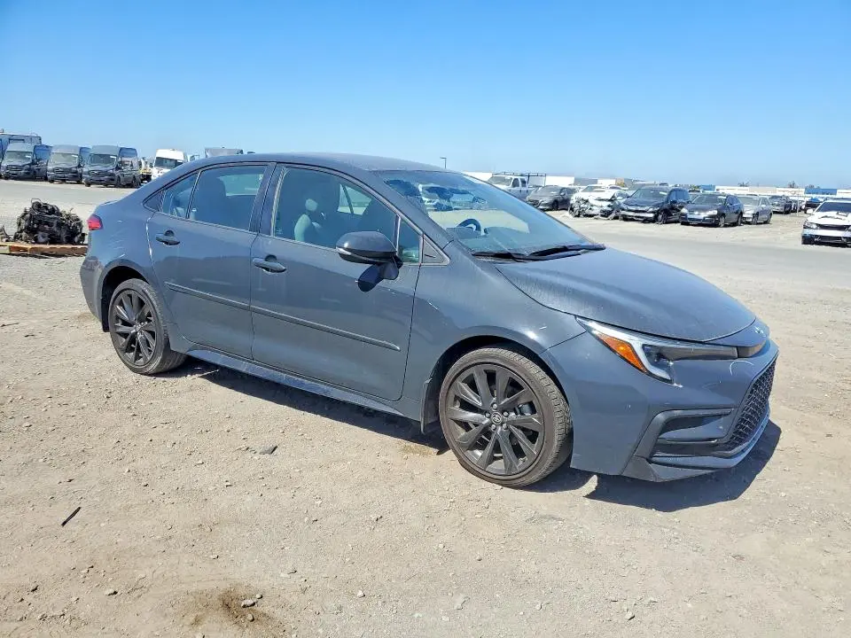 2023 TOYOTA COROLLA SE  