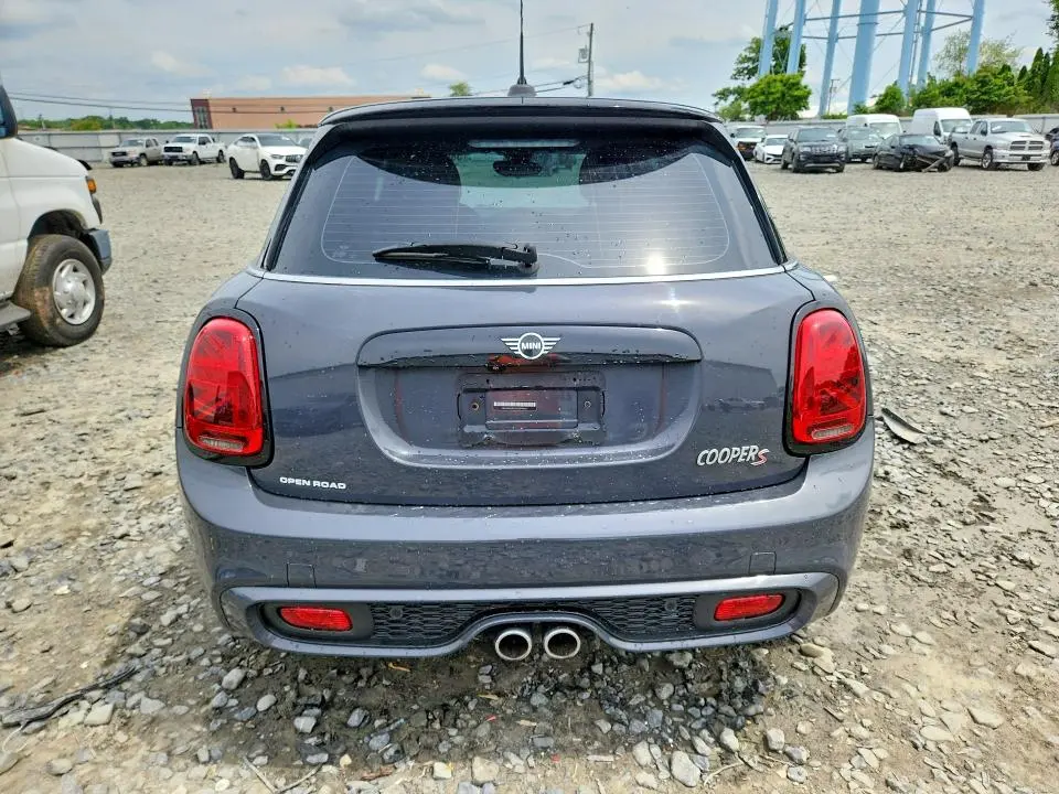 2021 MINI COOPER S  