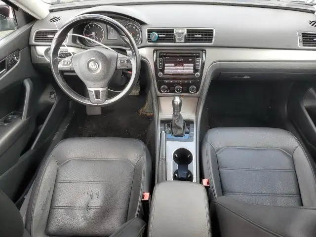 2014 VOLKSWAGEN PASSAT SE  