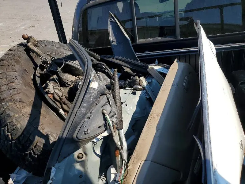 2011 TOYOTA TACOMA V6  
