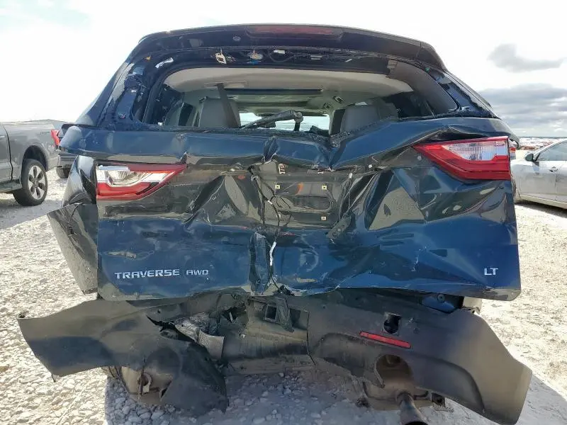 2019 CHEVROLET TRAVERSE LT  