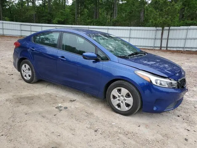 2017 KIA FORTE LX  