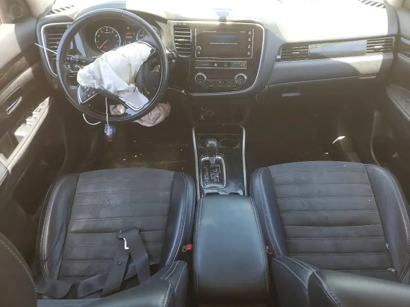 2019 MITSUBISHI OUTLANDER SE  