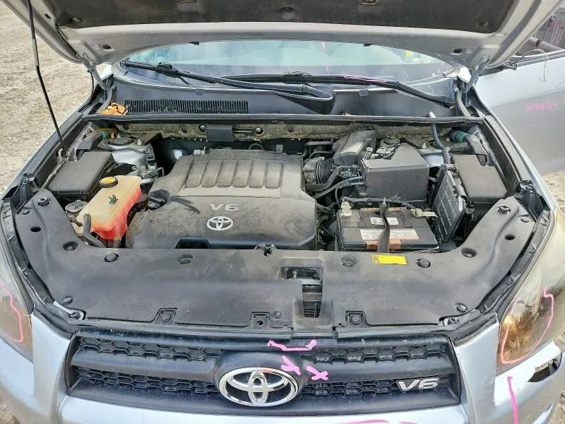 2010 TOYOTA RAV4 BASE  
