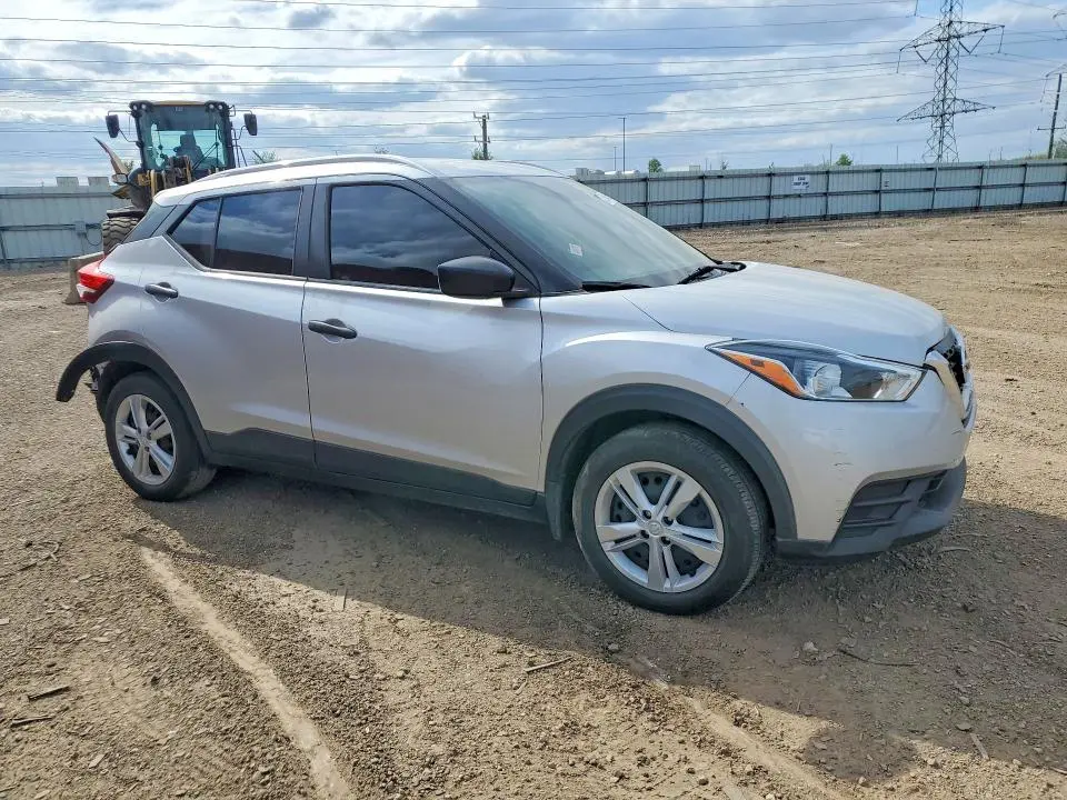 2019 NISSAN KICKS S  