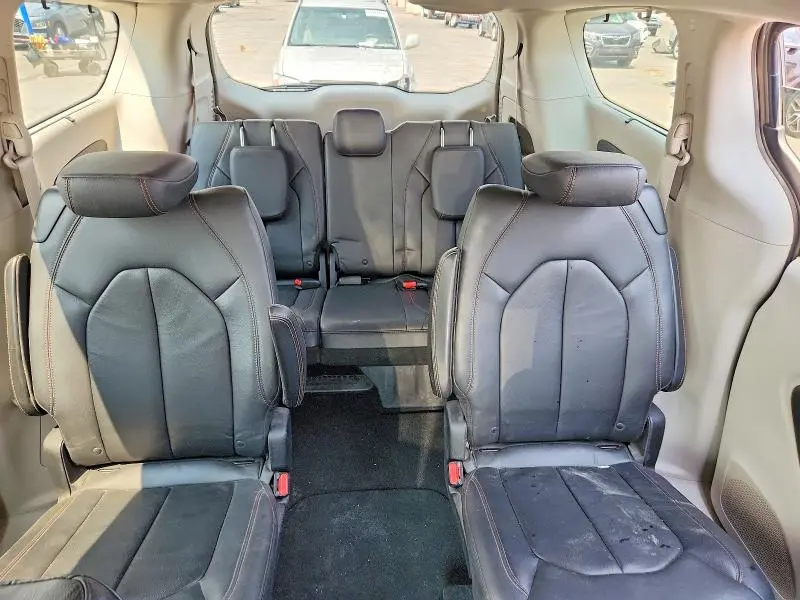 2017 CHRYSLER PACIFICA TOURING L  