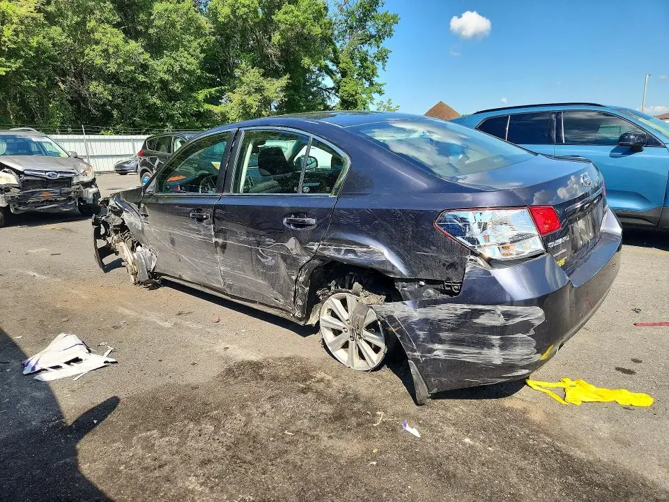 2012 SUBARU LEGACY   