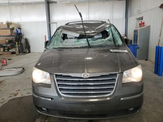 2010 CHRYSLER TOWN & COUNTRY TOURING  