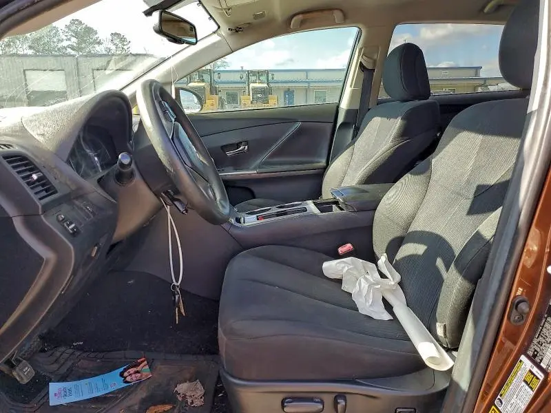 2013 TOYOTA VENZA LE  