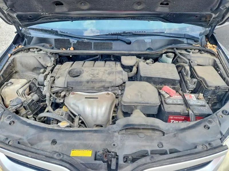 2015 TOYOTA VENZA LE  
