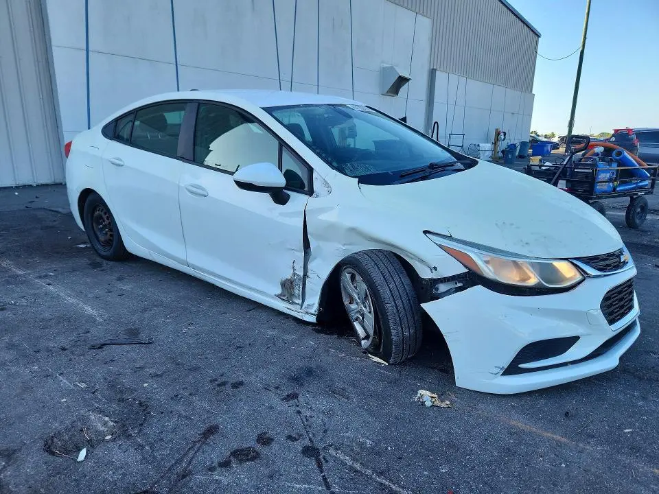 2018 CHEVROLET CRUZE LS  