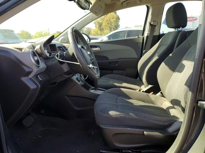 2015 CHEVROLET SONIC LT  