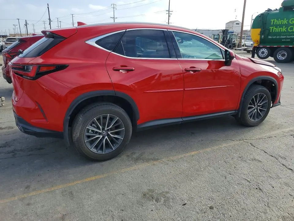 2022 LEXUS NX 250  
