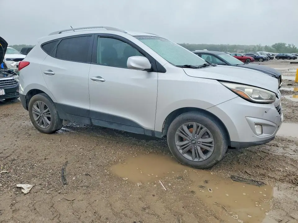 2014 HYUNDAI TUCSON SE  