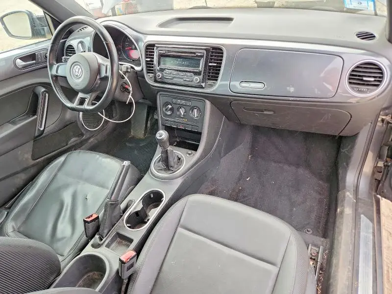 2012 VOLKSWAGEN BEETLE   