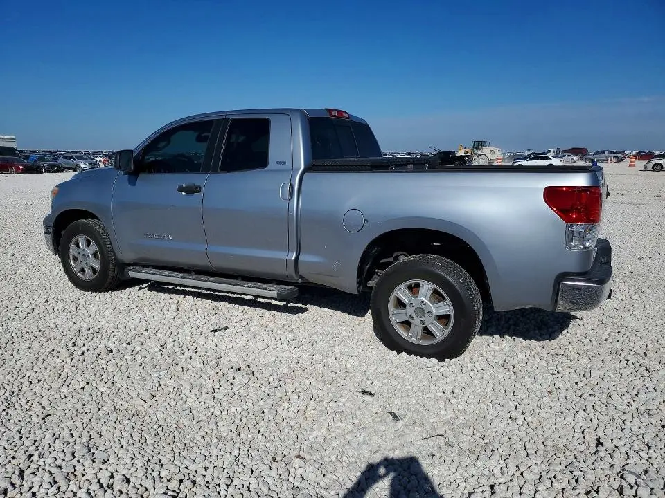 2011 TOYOTA TUNDRA   