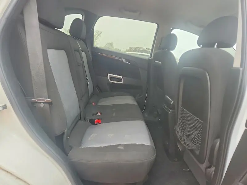 2013 CHEVROLET CAPTIVA LS  