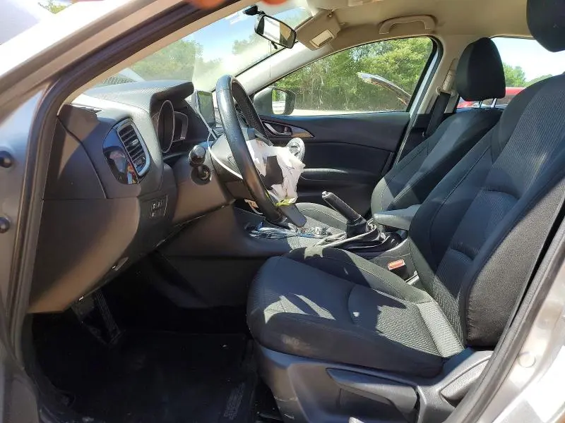 2015 MAZDA 3 TOURING  