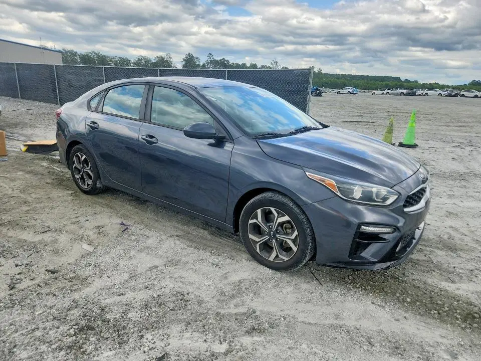 2019 KIA FORTE LXS  