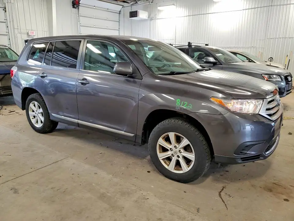 2013 TOYOTA HIGHLANDER BASE  