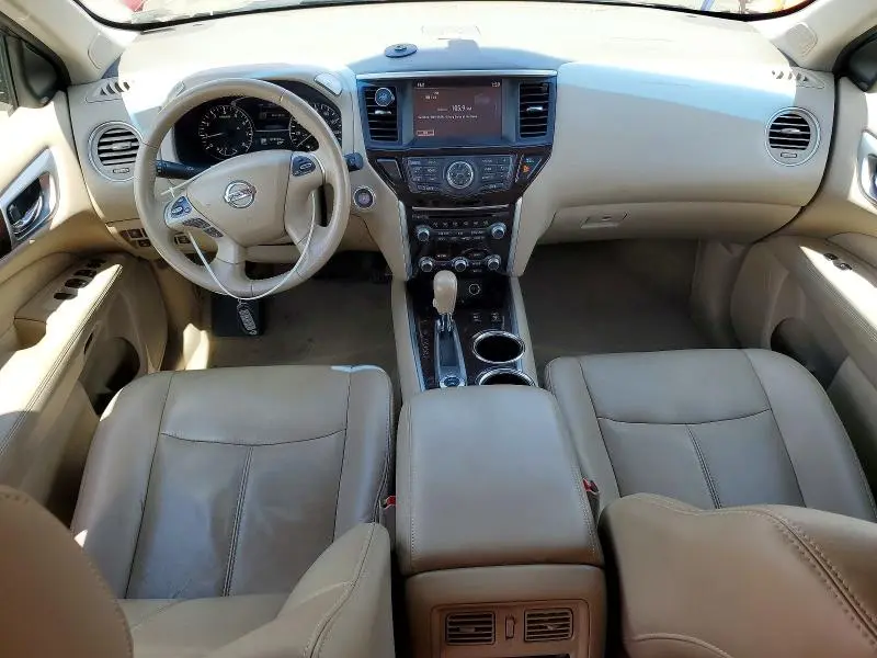 2015 NISSAN PATHFINDER SL  