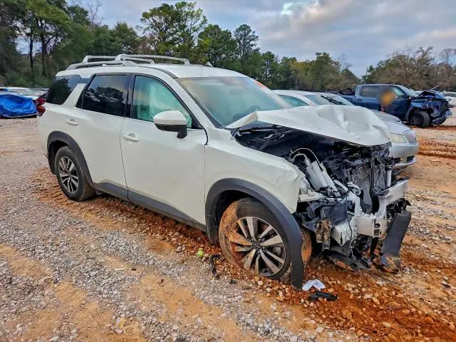 2024 NISSAN PATHFINDER SL  