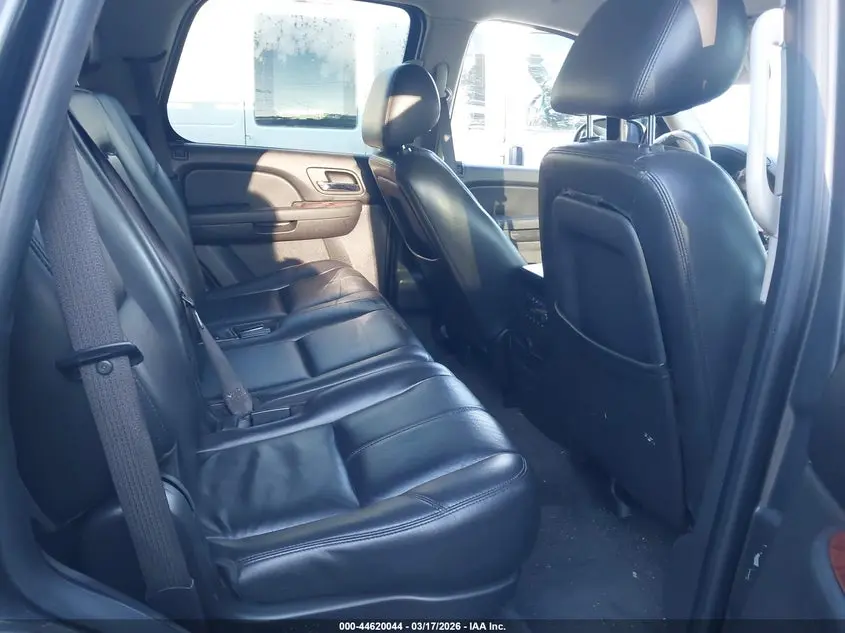 2010 CHEVROLET TAHOE LT