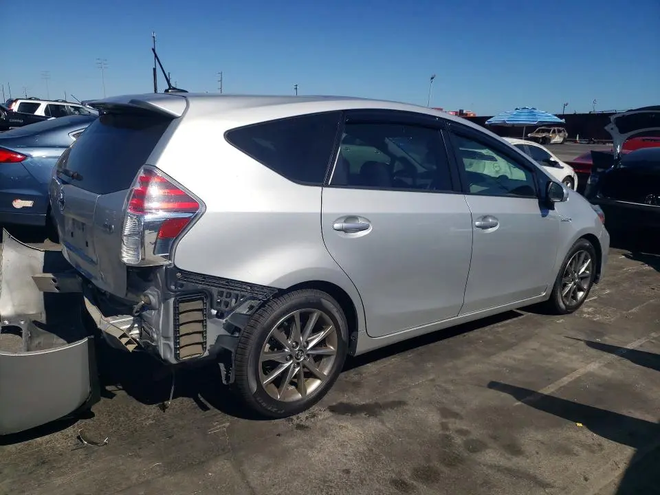 2015 TOYOTA PRIUS V FIVE  
