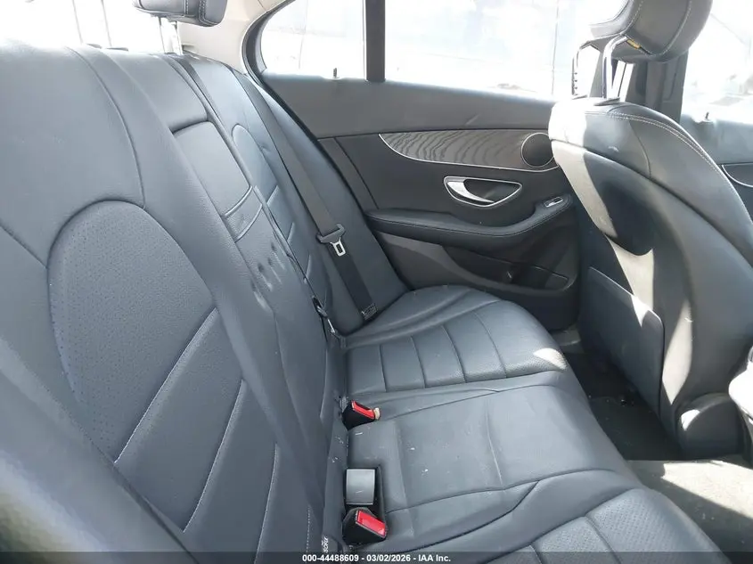 2017 MERCEDES-BENZ C 300  