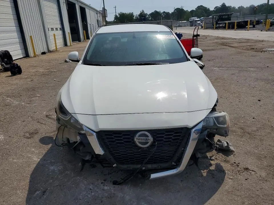 2019 NISSAN ALTIMA S  