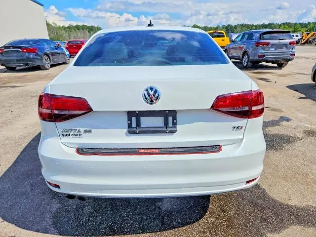 2017 VOLKSWAGEN JETTA SE  