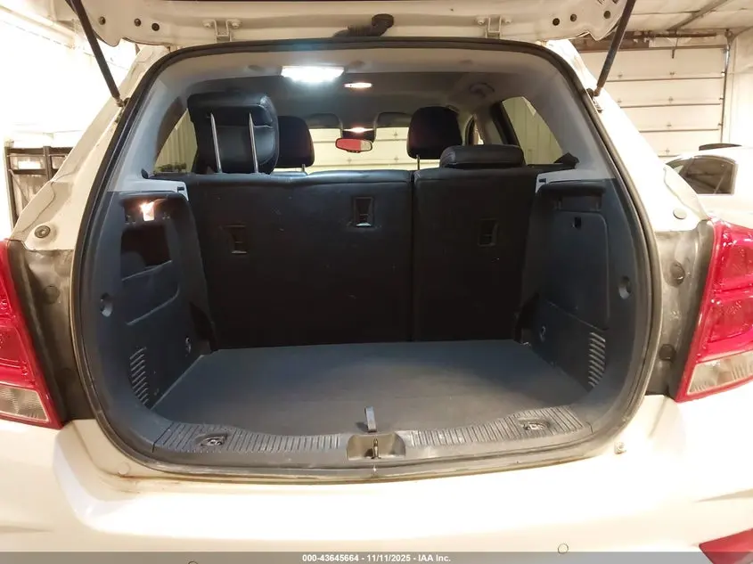 2019 CHEVROLET TRAX LT