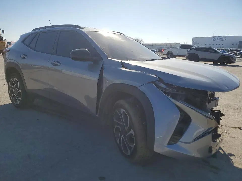 2025 CHEVROLET TRAX 2RS  