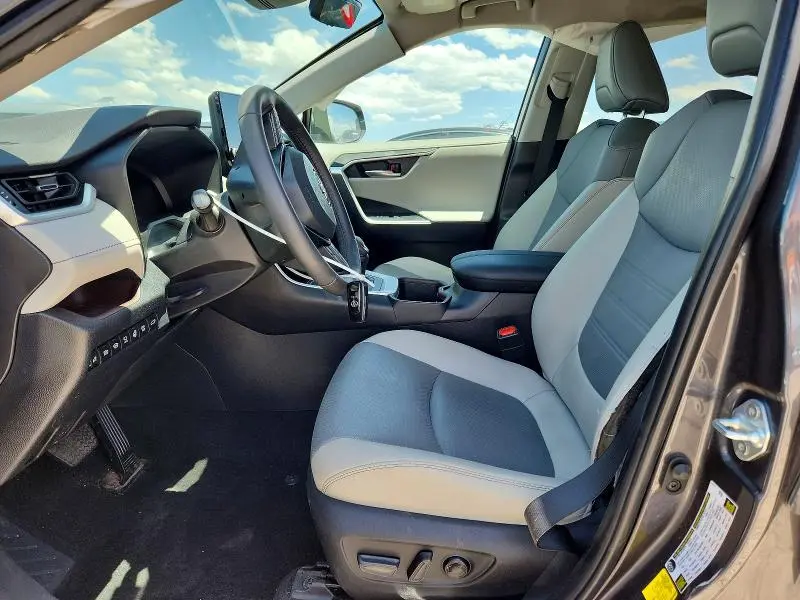2023 TOYOTA RAV4 LIMITED  