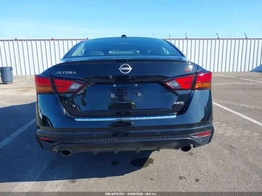 2023 NISSAN ALTIMA SR INTELLIGENT AWD