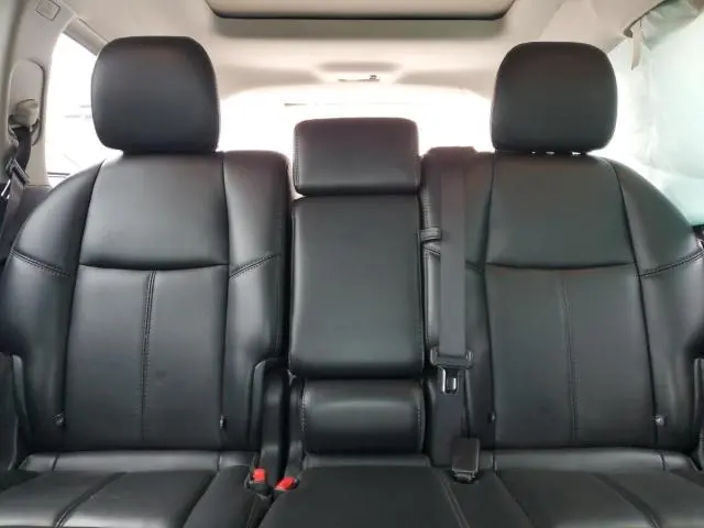 2016 NISSAN PATHFINDER S  