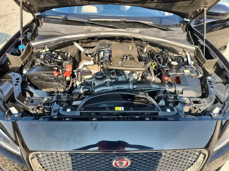 2020 JAGUAR F-PACE PRESTIGE  