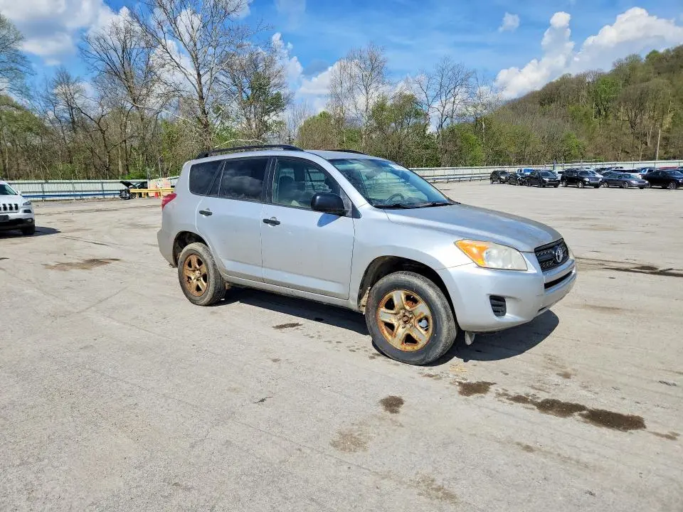 2011 TOYOTA RAV4 BASE  