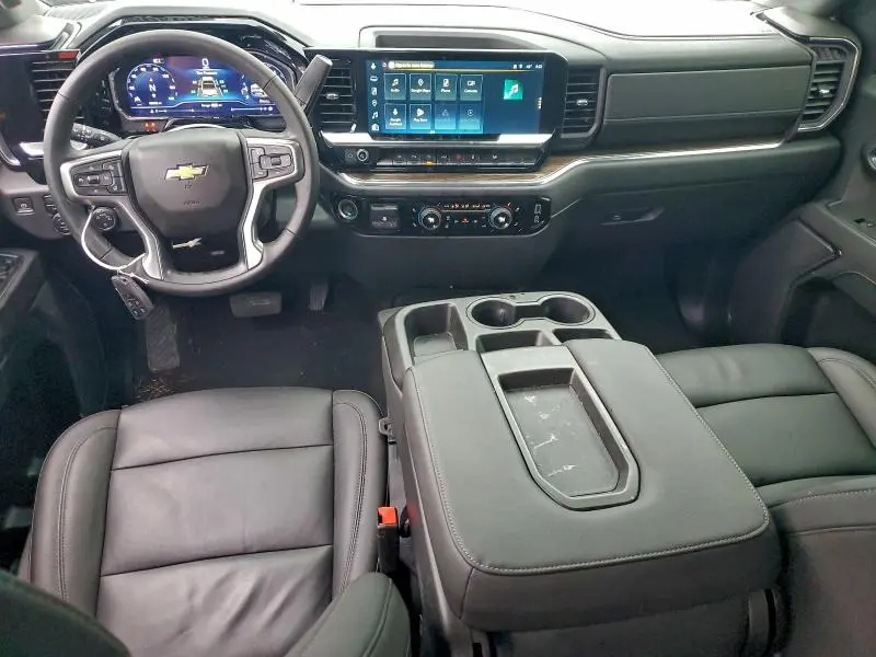 2025 CHEVROLET SILVERADO K1500 LT  