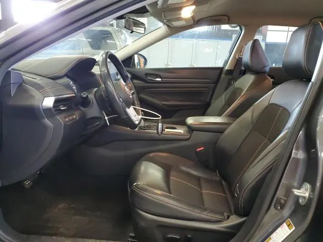 2021 NISSAN ALTIMA SR  