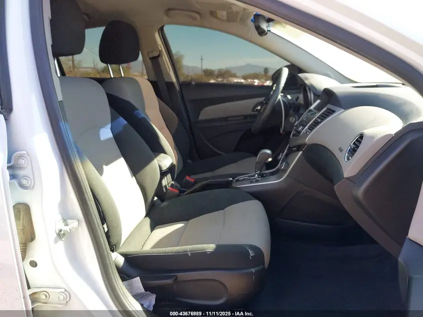 2012 CHEVROLET CRUZE LS