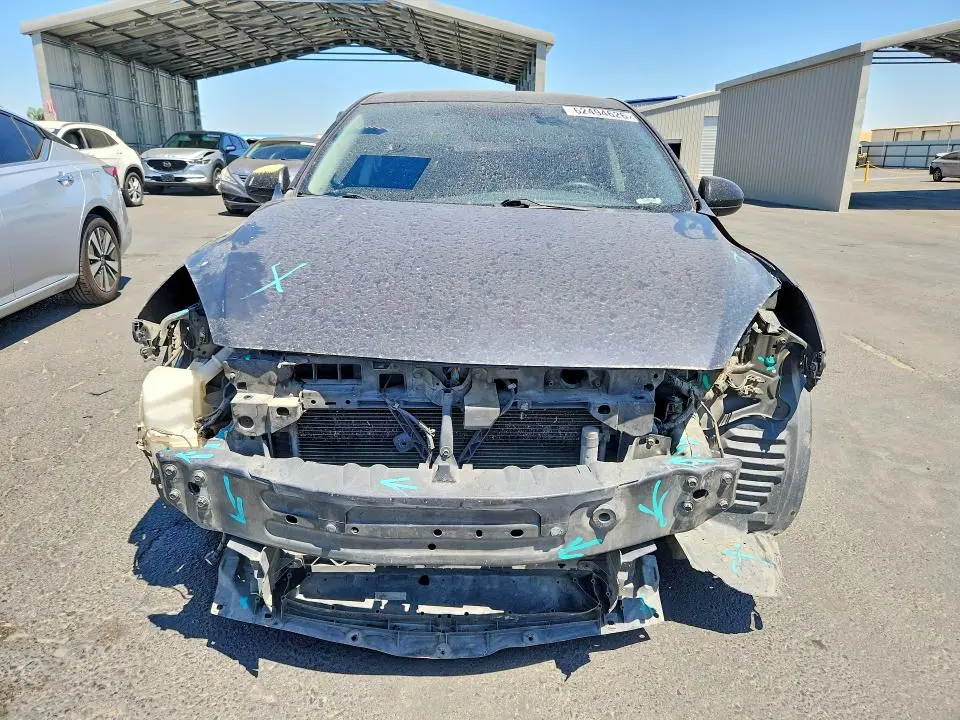 2011 MAZDA 3 S  